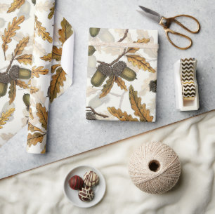 Akne und Blätter aus Eiche auf weiß Geschenkpapier