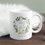 Alabaster Floral Wreath Trauzeugin Kaffeetasse<br><div class="desc">Die Tasse ist ein Geschenk für Ihre Trauzeugin,  mit einem Blumenkranz in Grün und Weiß,  der in handgeschriebenen Schriften mit "Trauzeugin" versehen ist. Personalisieren Sie sich mit Ihrem Hochzeitsdatum unten.</div>