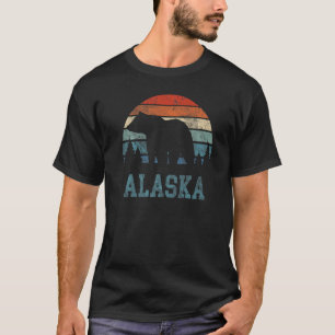 Alaska Bear Retro Alaskan Wildlife Aurora Borealis T-Shirt