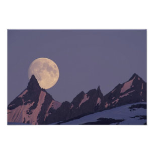 Alaska, Chugach Mountains Vollmond steigt auf Fotodruck