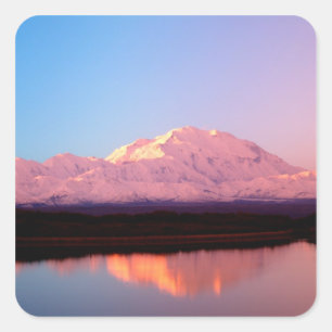 Alaska, Denali-Nationalpark, Mt. McKinley bei Quadratischer Aufkleber
