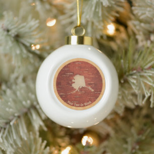 Alaska Map On Inner Birch Bark Keramik Kugel-Ornament