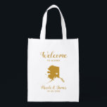 Alaska Map Wedding Welcome Bag Tasche Gold Wiederverwendbare Einkaufstasche<br><div class="desc">Hochzeitswochenende Begrüßungsgeschenktasche für Gäste aus der Stadt zu Ihrer Hochzeit,  mit Bild von Alaska,  mit Herz können Sie an der genauen Lage platzieren. Fülle die Tasche mit deinen Lieblingsgoodies.</div>