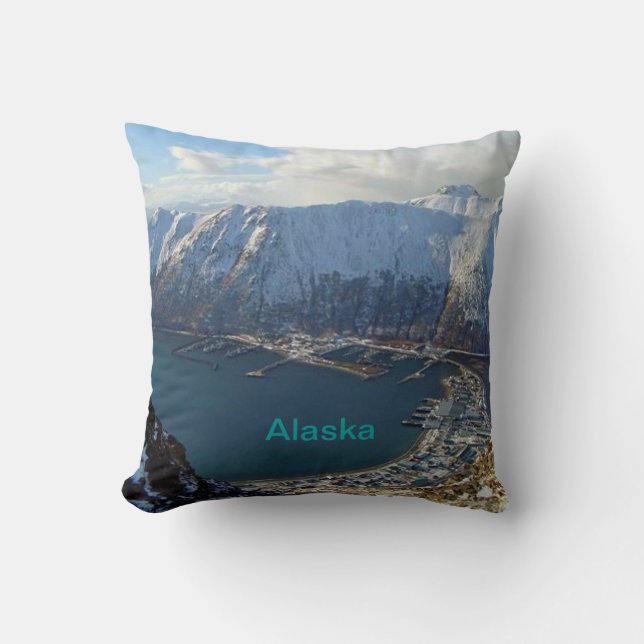 Alaskan Gebirge und Stadt Unterhalb Kissen (Vorderseite)