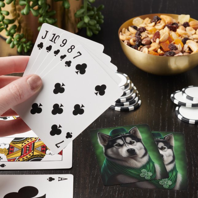 Alaskan Malamute Hund in St. Patrick's Day Dress Spielkarten (In Situ)