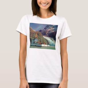 Alaskan Mountain View mit Boot T-Shirt