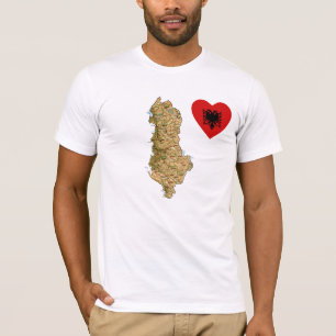 Albanien-Flaggen-Herz und Karten-T - Shirt