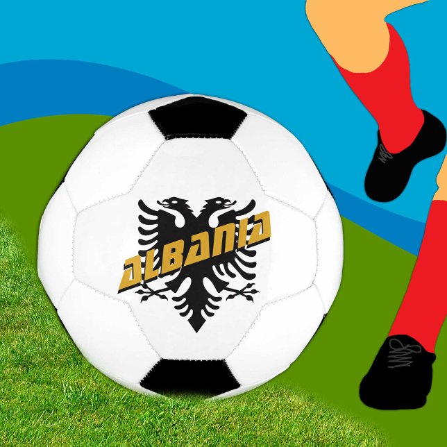 Albanien Patriotische Fußball und albanische Flagg (Von Creator hochgeladen)