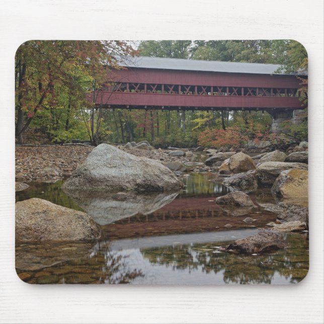 Albany-Brücke, direkt vor dem Kancamagus Mousepad (Vorne)
