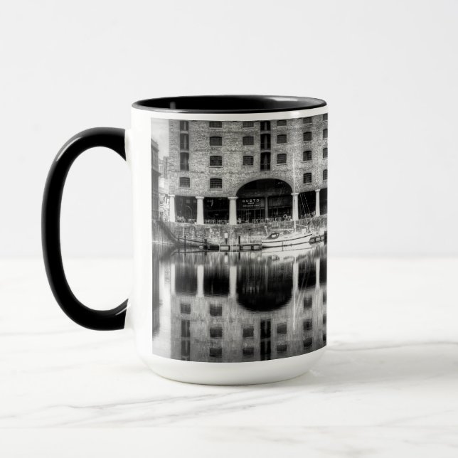 Albert Dock Liverpool Tasse (Links)