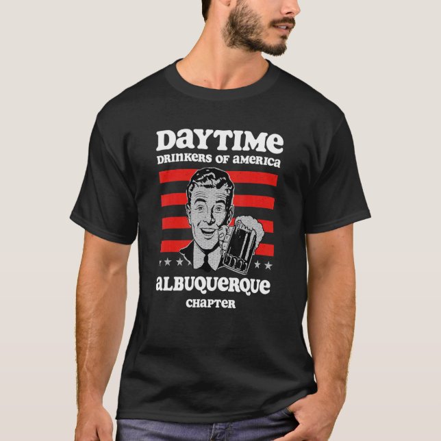 Albuquerque Chapter Daytime Drinkers Bierbraun T-Shirt (Vorderseite)
