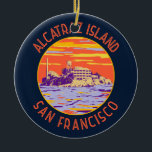 Alcatraz Island San Francisco Distressed Circle Keramik Ornament<br><div class="desc">Alcatraz Island Vektorgrafik Design. Insel Alcatraz in der Abenddämmerung mit Leuchtturm, militärischer Verstärkung und bundesstaatlichem Gefängnis in San Francisco, Kalifornien.</div>