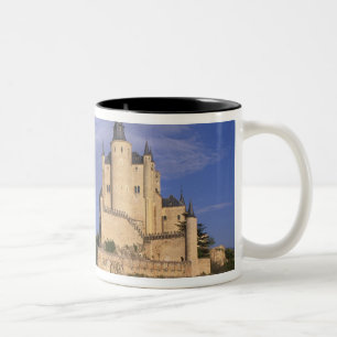 Alcazar, Segovia, Kastilien und León, Spanien Zweifarbige Tasse