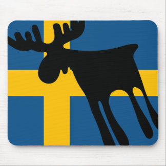 Älg / Moose med Svenska flaggan Mousepad
