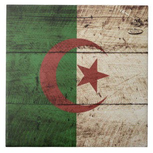 Algerien-Flagge auf altem hölzernem Korn Fliese