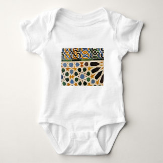 Alhambra-Wand-Fliese #3 Baby Strampler