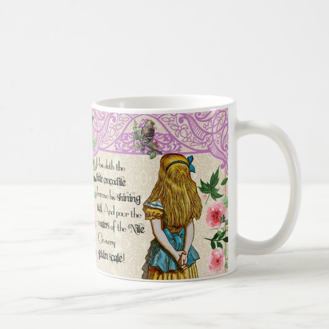 Alice dans la tasse de guillemets du pays des (Droite)