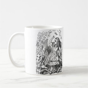 Alice dans la tasse du pays des merveilles
