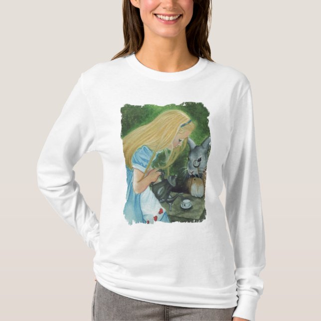 Alice dans le long T-shirt de douille du pays des (Devant)