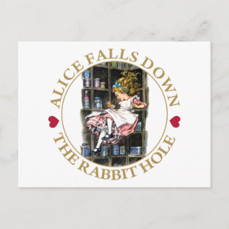Alice fällt hinunter zum Rabbit Hole zum Wunderlan Postkarte