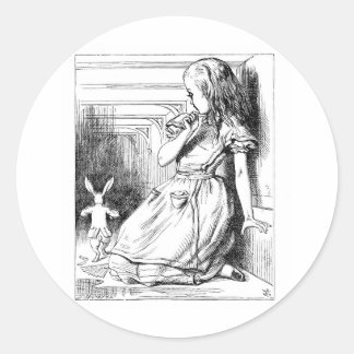 Alice im Wunderland nach Weißkaninchen Runder Aufkleber