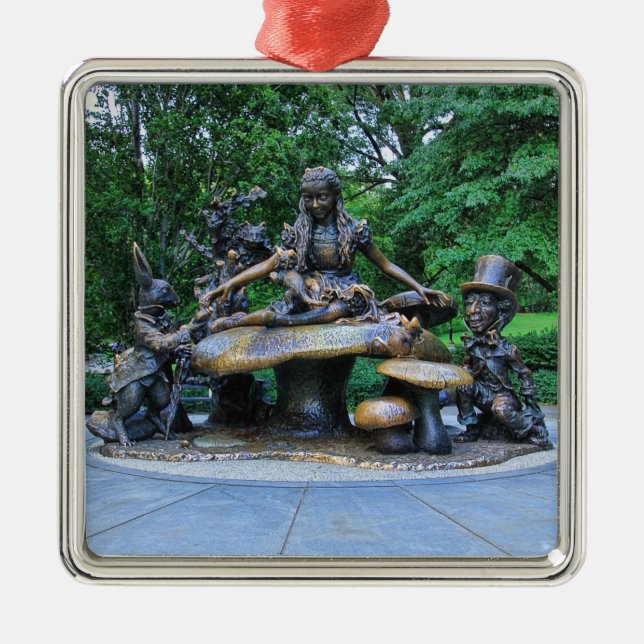 Alice im Wunderland - Zentralpark NYC Silbernes Ornament (Vorne)