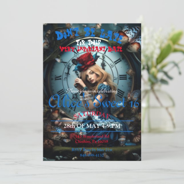 Alice In Wonderland Sweet 16 Invitation (Debout devant)