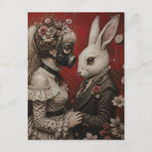 Alice mit Gasmaske mit weißem Kaninchen Dark Fanta Postkarte