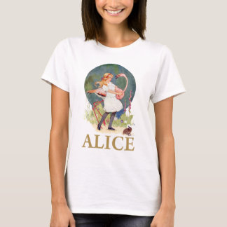 ALICE UND DAS PINK FLAMINGO SPIELEN CROQUET T-Shirt