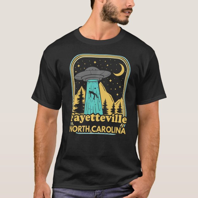 Alien 80er Retro St. T-Shirt (Vorderseite)