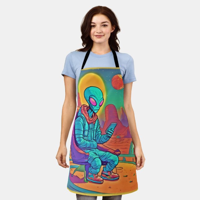 Alien Coolness entfesselt Schürze (Getragen)