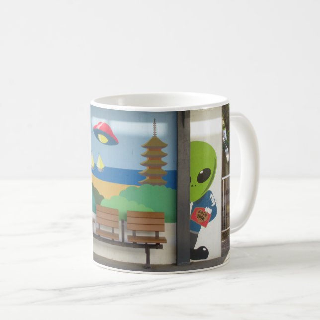 Alien der Raumfahrt in Hakui: Ishikawa, Japan Kaffeetasse (VorderseiteRechts)