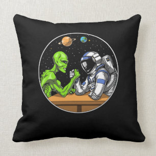 Alien des Weltraumamts Wrestling Funny Cosmic Kissen
