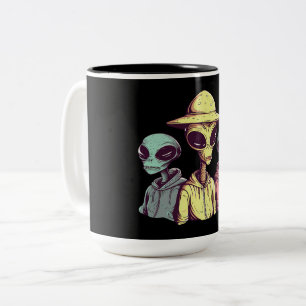 Alien-Duo-Kaffeetasse – Retro-Sci-Fi Zweifarbige Tasse