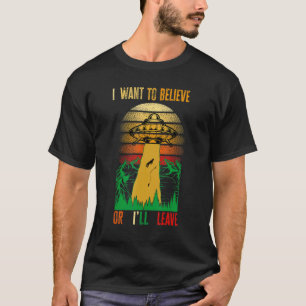 Alien Entführung Fischen Mann in dem Raum, den ich T-Shirt
