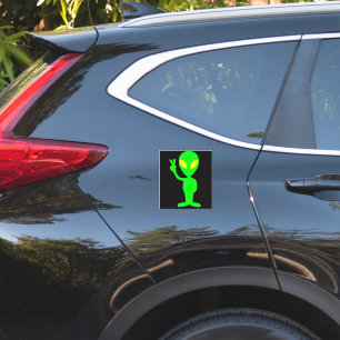 ALIEN FUNNY LITTLE GREEN MAN AUTO DECAL STICKER