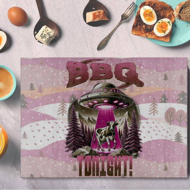 Alien GRILLEN Cow Abduction Joke Schneidebrett (Von Creator hochgeladen)