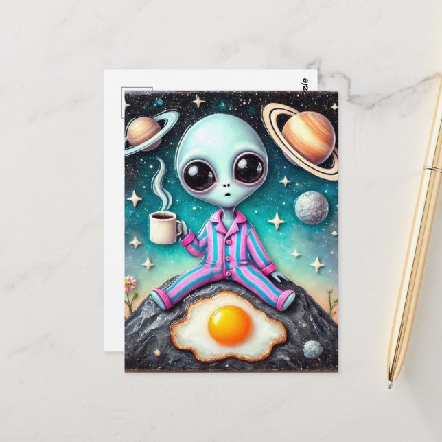 Alien in PJs mit Kaffee und Ei Postkarte (Vorderseite/Rückseite Beispiel)