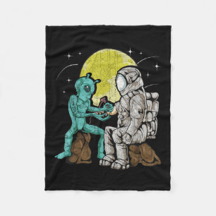 Alien Inking Astronaut Tattoo Vintage Tattoo Artis Fleecedecke