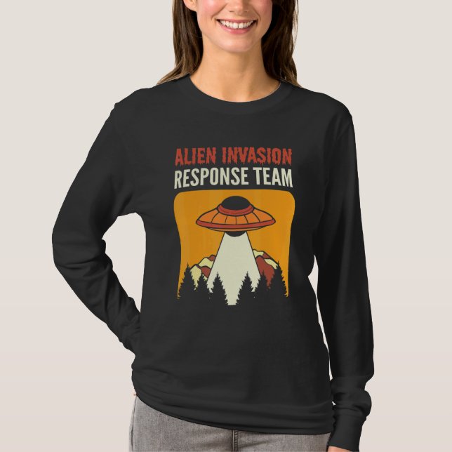 Alien Invasion Response Team Aliens UFO T-Shirt (Vorderseite)