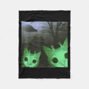 Alien Katzen Ufo Lustiges Gruseliges Katzen Meme F Fleecedecke