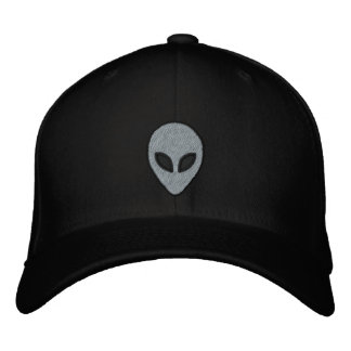 Alien Kopf bestickter Hut (vorne und hinten)