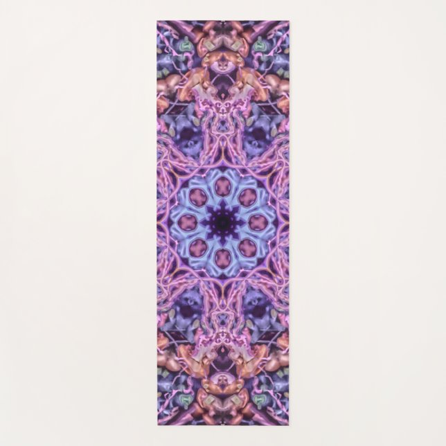 Alien Lila Psychedelic Kaleidoscopic Mandala Yogamatte (Vorderseite)