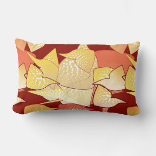 "Alien Lilies Abstrakt - Rost und Gold" Lendenkissen