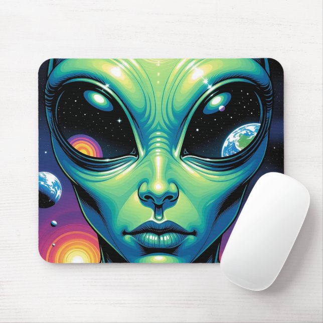 Alien mit Planeten-Reflektionen in den Augen Mousepad (Mit Mouse)