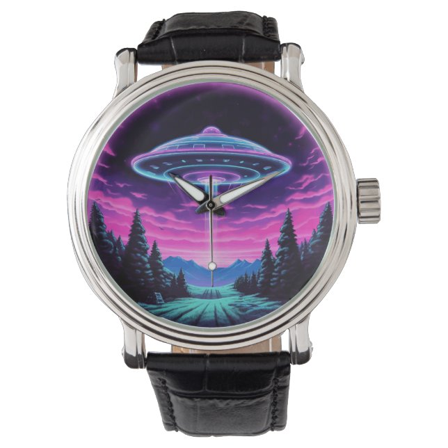 Alien Spaceship Retro Futuristic Armbanduhr (Vorderseite)