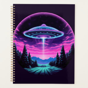 Alien Spaceship Retro Futuristic Planer