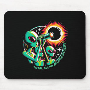 Alien Total Solar Eclipse 4.08.2024 Bekleidung Mousepad