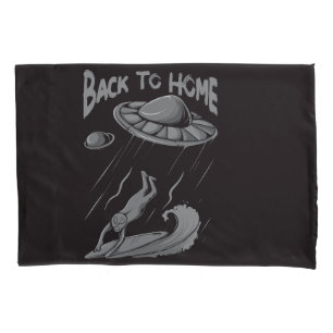 Alien-UFO-Surfing-Illustration mit Zurück nach Hau Kissenbezug