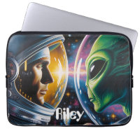 Alien und Astronaut im Weltraum Personalisiert